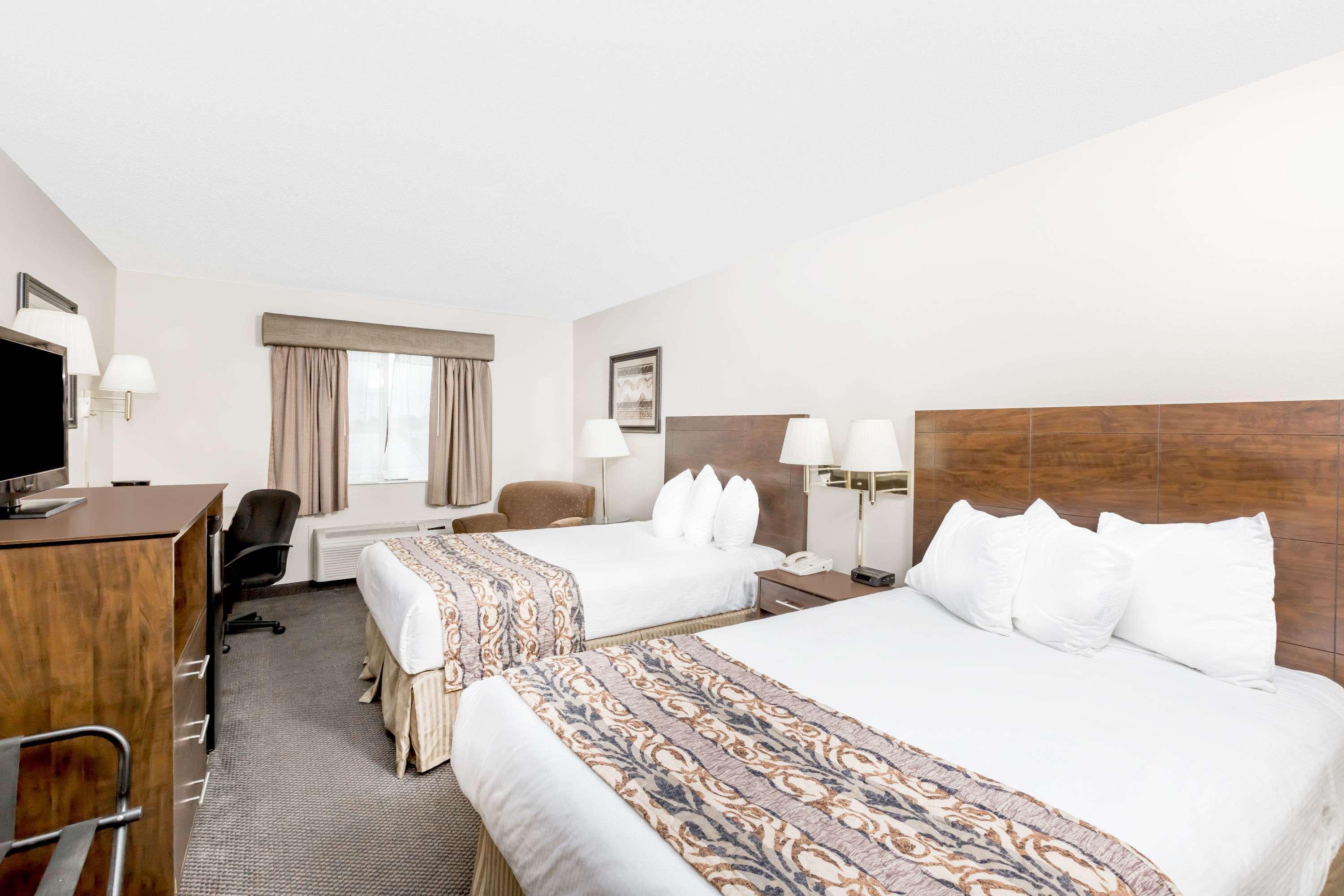 Baymont By Wyndham Lemars Hotel Le Mars Buitenkant foto