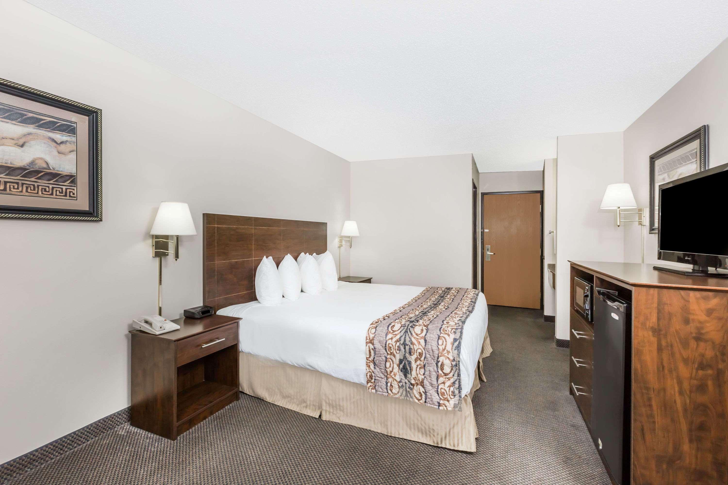Baymont By Wyndham Lemars Hotel Le Mars Buitenkant foto